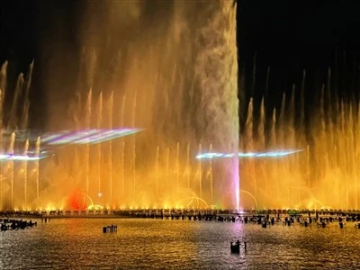 Air Pancut Mengangkat Terapung Berskala Besar